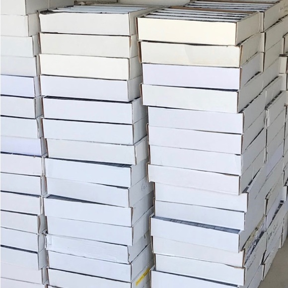 50 POUNDS OF UNSORTED POKÉMON CARDS VINTAGE-NEWER GUARANTEED WOTC/RARE/HOLOS - Picture 12 of 12